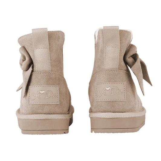 Adee uggs beige